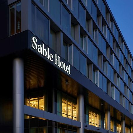 Sable At Navy Pier Chicago, Curio Collection By Hilton Hotel Buitenkant foto