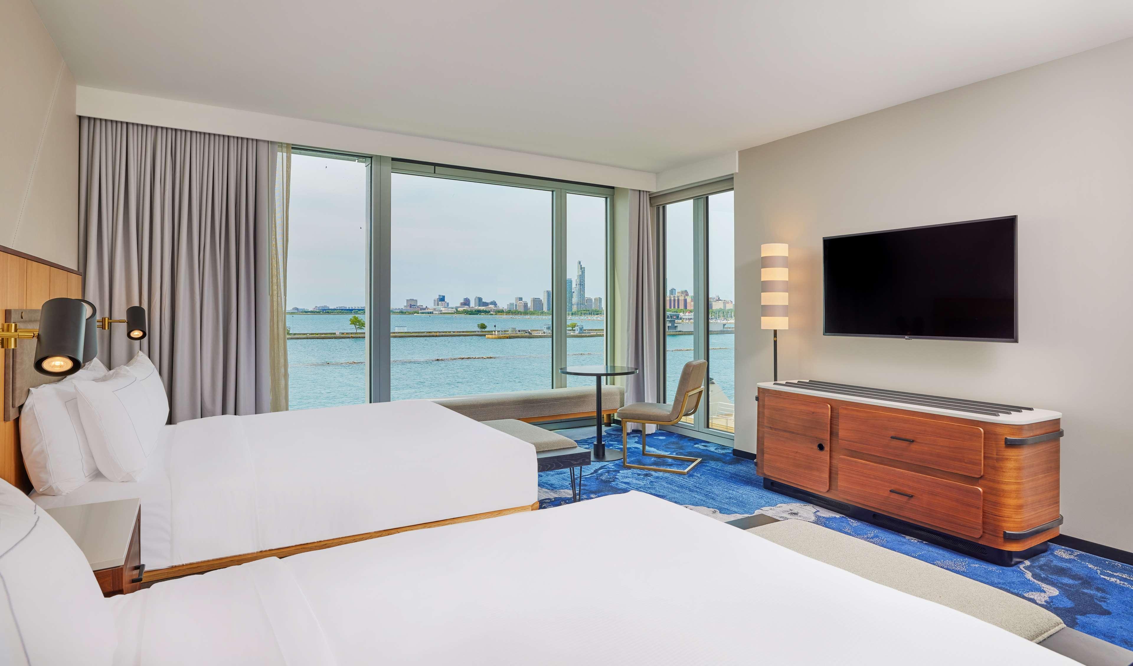 Sable At Navy Pier Chicago, Curio Collection By Hilton Hotel Buitenkant foto
