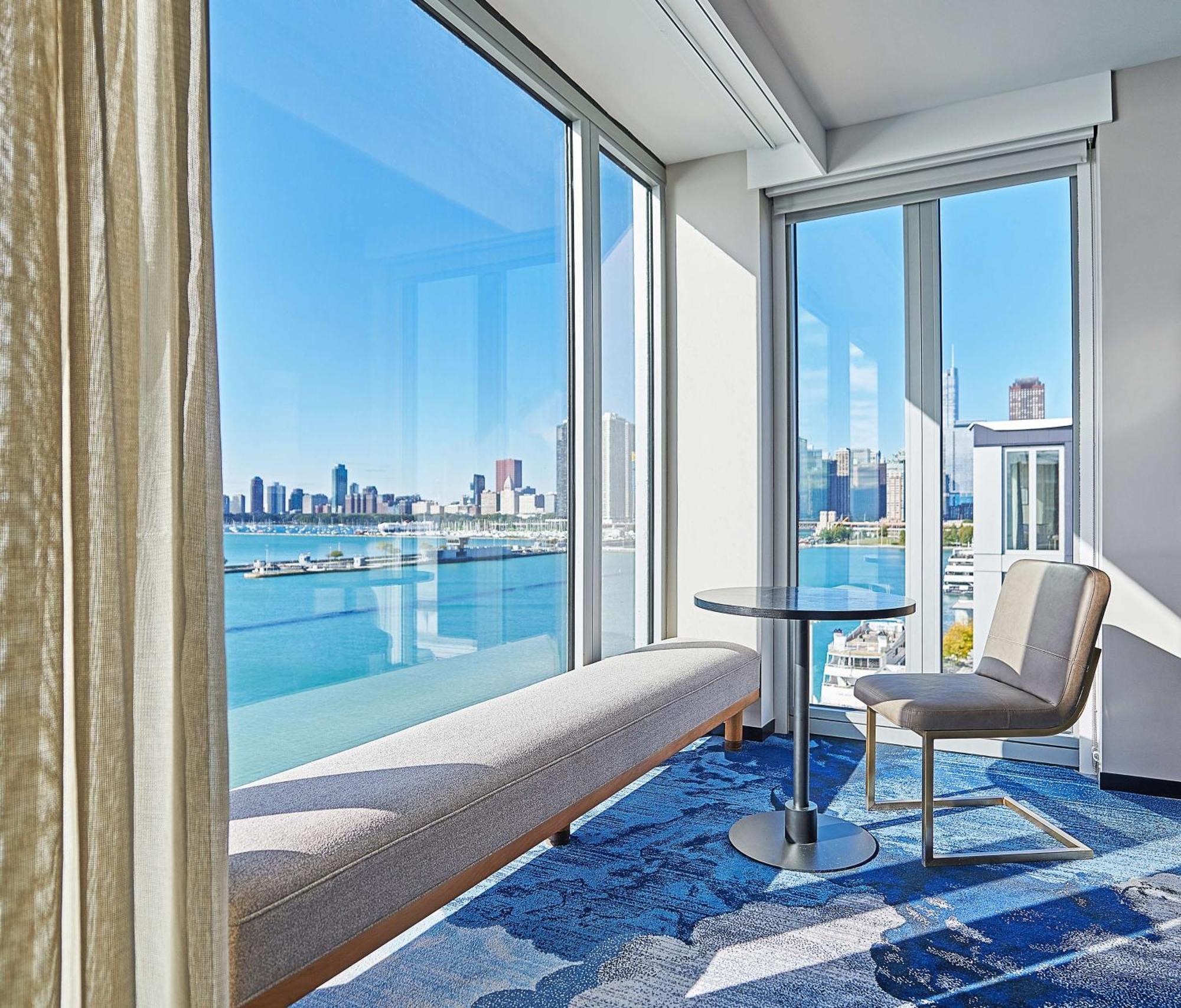 Sable At Navy Pier Chicago, Curio Collection By Hilton Hotel Buitenkant foto