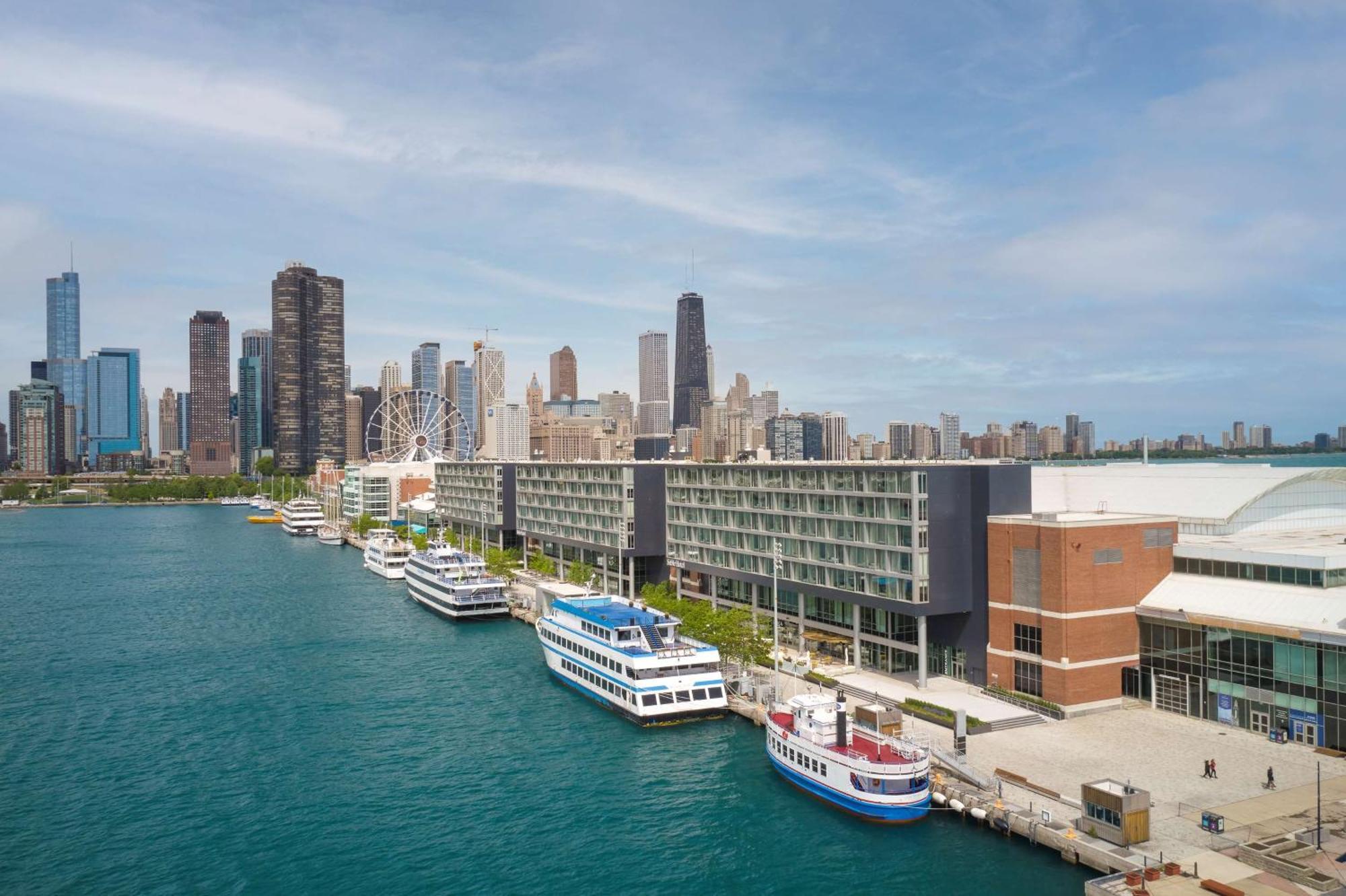 Sable At Navy Pier Chicago, Curio Collection By Hilton Hotel Buitenkant foto
