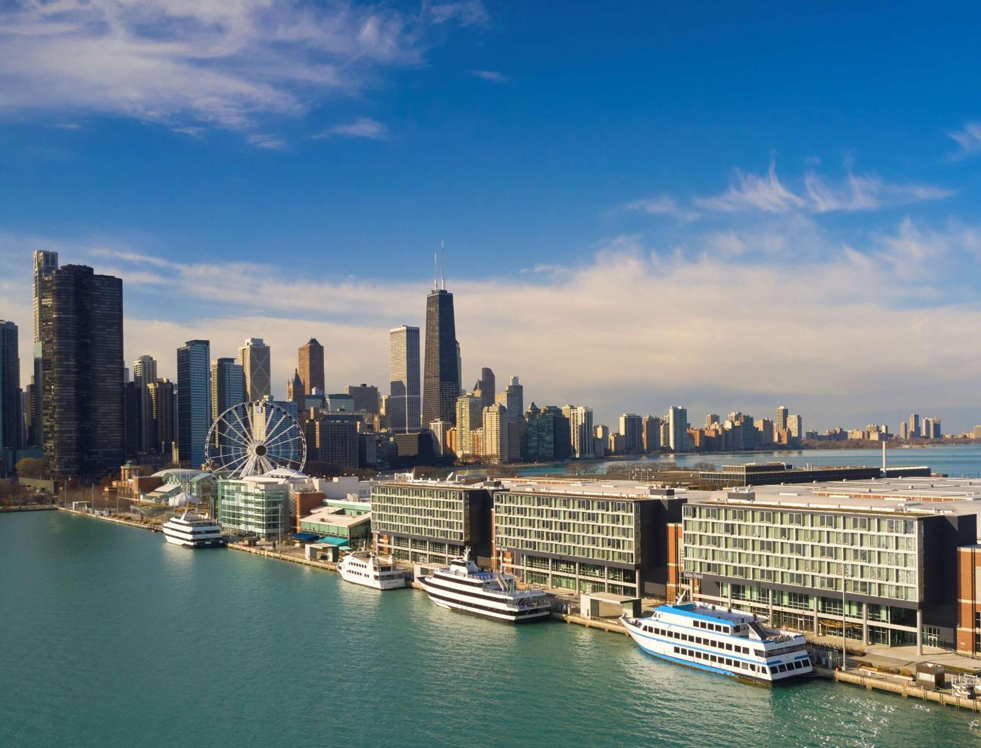 Sable At Navy Pier Chicago, Curio Collection By Hilton Hotel Buitenkant foto