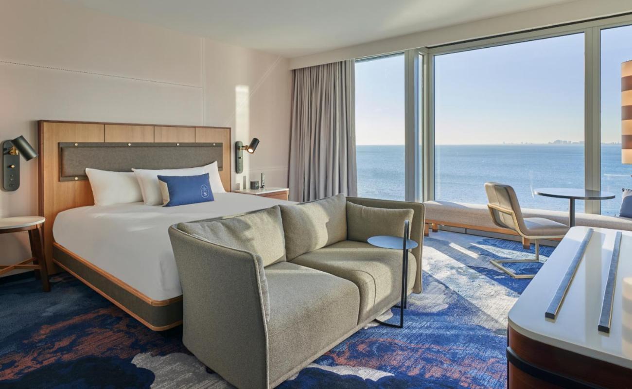 Sable At Navy Pier Chicago, Curio Collection By Hilton Hotel Buitenkant foto